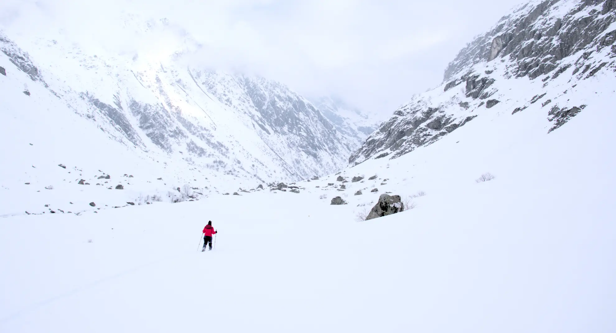 Snowshoeing in the Écrins